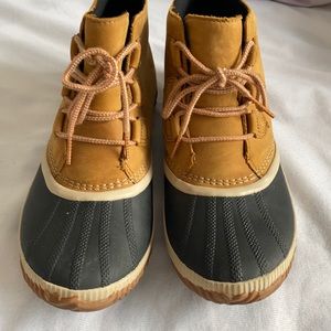 Sorel Out N About boots
